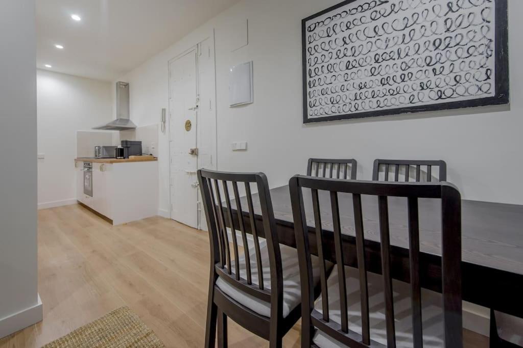 Cozy Apt Para 6Pax A Escasos Metros Del Retiro Madrid Exterior photo