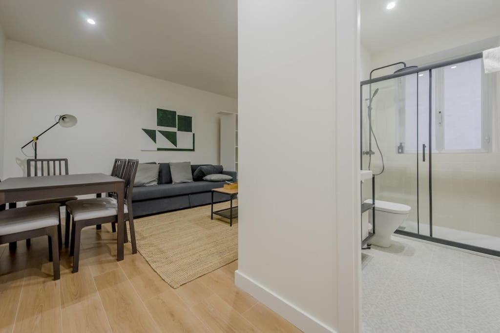 Cozy Apt Para 6Pax A Escasos Metros Del Retiro Madrid Exterior photo